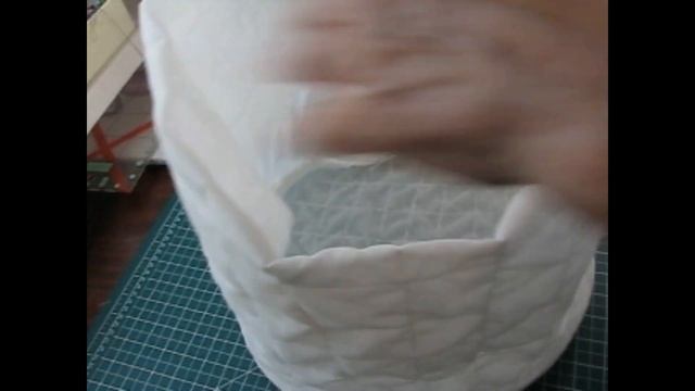 Шью пуфик из остатков тюля