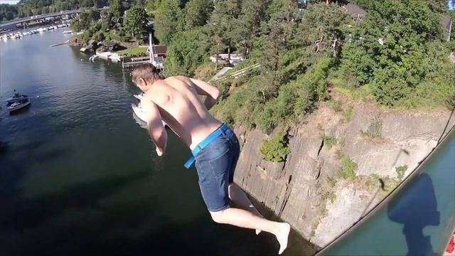 TOP 5 Highest Death Dives *CRAZY* смотреть онлайн