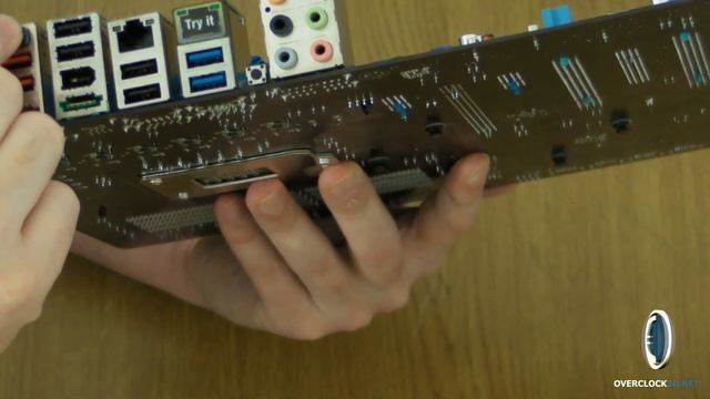 Asus 1155 P8P67 Deluxe FIRST LOOK Sandy Bridge Motherboard