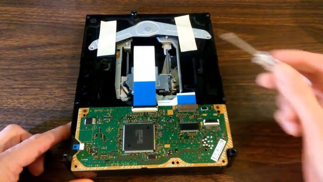 Sony PS3 Fat Blu-ray Laser: Trouble shoot and laser replacement смотреть онлайн