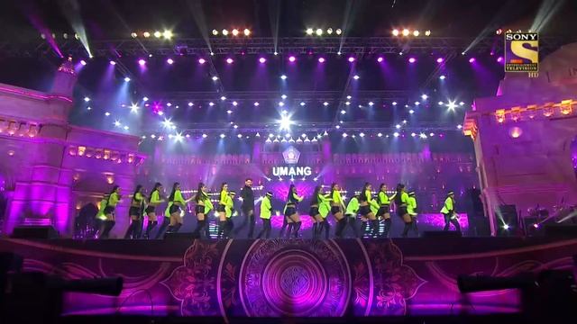 Hrithik's Stunning Moves | Umang 2020 смотреть онлайн