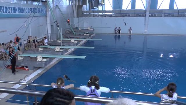 Соревнования по прыжкам в воду с трамплина Прыжок №1 смотреть онлайн