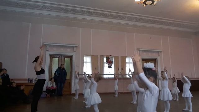 Открытый урок в младшей группе (3-5 лет) | Зорянка смотреть онлайн