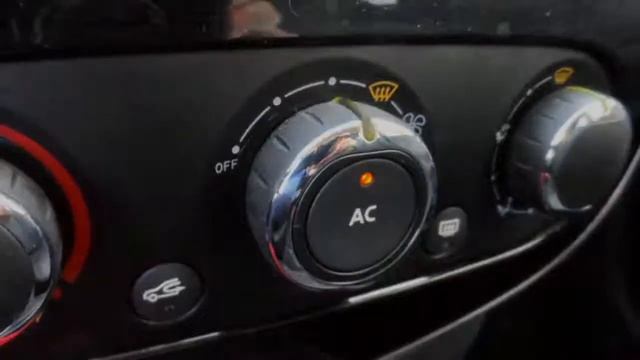 Renault Clio Estate 0.9 TCE EXPRESSION смотреть онлайн