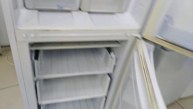 Холодильник Indesit BA20.025 смотреть онлайн