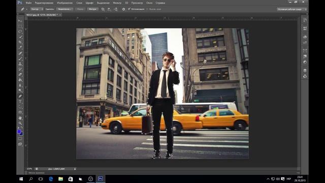 Как размыть задний фон в Photoshop CS6? смотреть онлайн