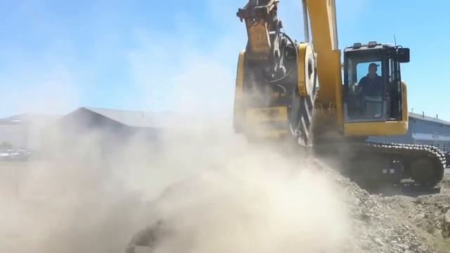 Ковш-дробилка для экскаватора смотреть онлайн