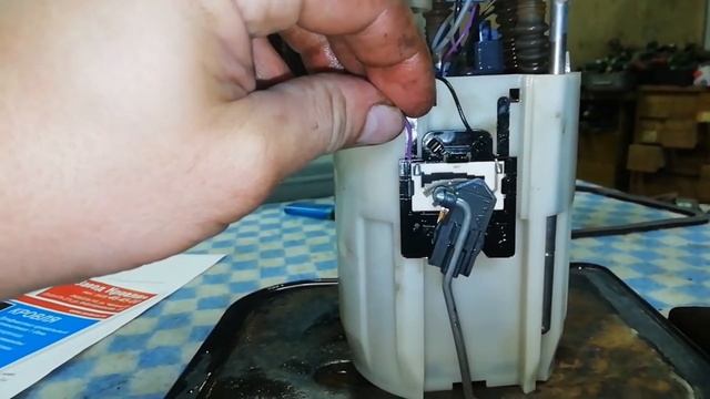 Ваз 2114. Не работает датчик уровня топлива, ремонт своими руками. смотреть онлайн