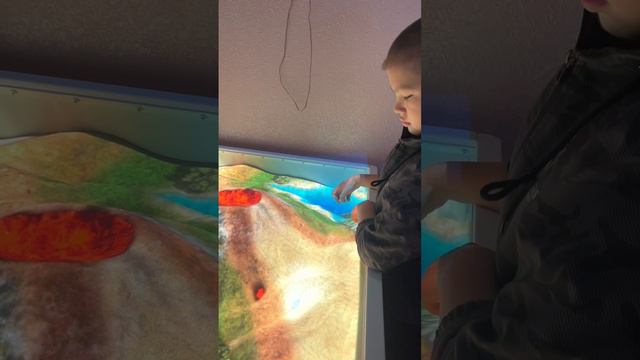 Интерактивная песочница iSandBOX смотреть онлайн