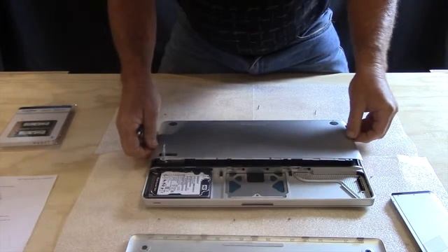 DIY Installing RAM In A Mac 2008 Late Model. Improve Performance/speed.