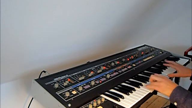 Roland Jupiter 6 - J.S. Bach Contrapunctus 1 смотреть онлайн