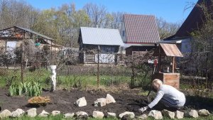 1 МАЯ НА ДАЧЕ/СОЗДАЮ НОВУЮ КЛУМБУ/РАСШИРЯЮ ОГОРОД