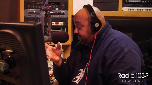 Deborah Cox on Radio 103.9! смотреть онлайн