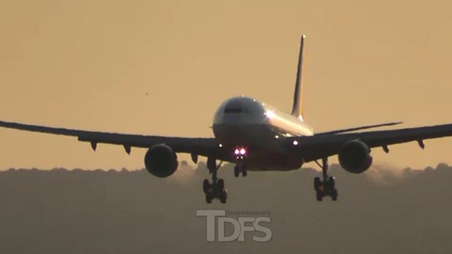 Air Berlin Airbus A330-200 landing at Palma de Mallorca [HD] смотреть онлайн