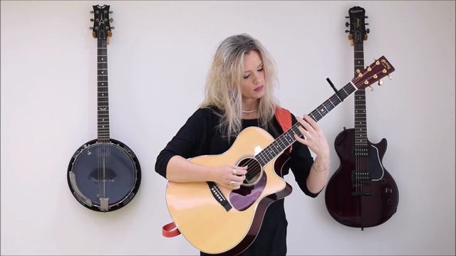 QUEEN - I Want To Break Free - fingerstyle guitar cover by Michaela Regecová смотреть онлайн