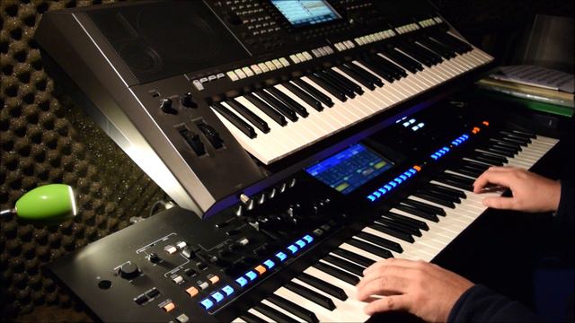 #1491 GREEN ONIONS (Booker T & MG's) - Yamaha GENOS @RobertoZeollaOfficial смотреть онлайн