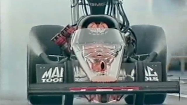 Top Fuel Drag Racing with on board camera. смотреть онлайн