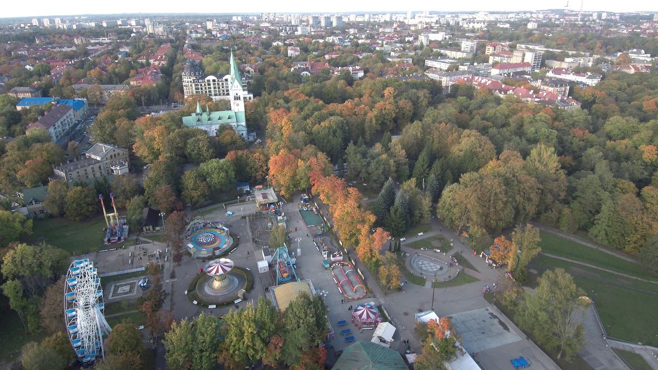 Центральный парк Калининграда, Кирха Королевы Луизы, парк аттракционов Калининград смотреть онлайн