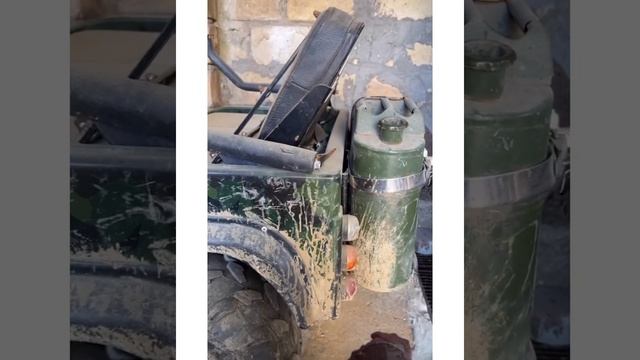 Хасбик показывает свой автопарк / Хасбик рассказывает последние новости , почему ему не дают права.