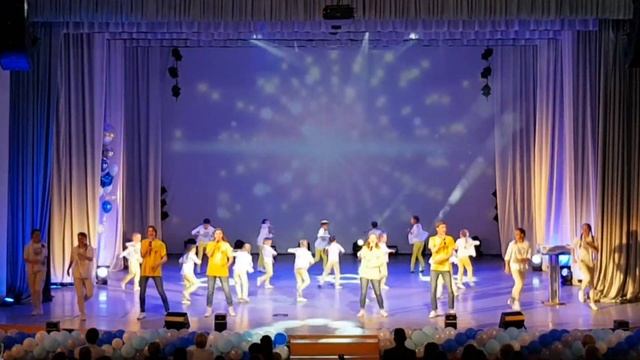 Финал церемонии награждения лучших выпускников 25.06.2019 - Студия танца "Акварель" Иркутск 0+ смотреть онлайн
