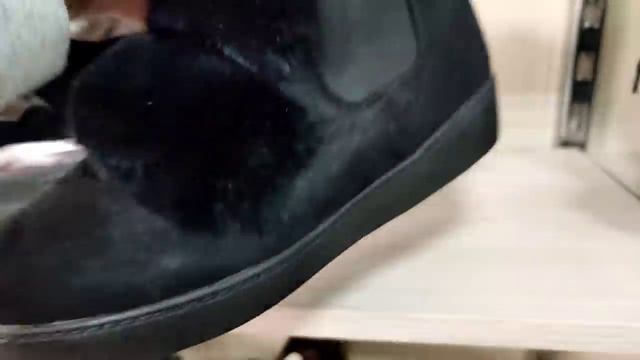 НАХОДКИ на завозе в СЕКОНД ХЕНДЕ смотреть онлайн