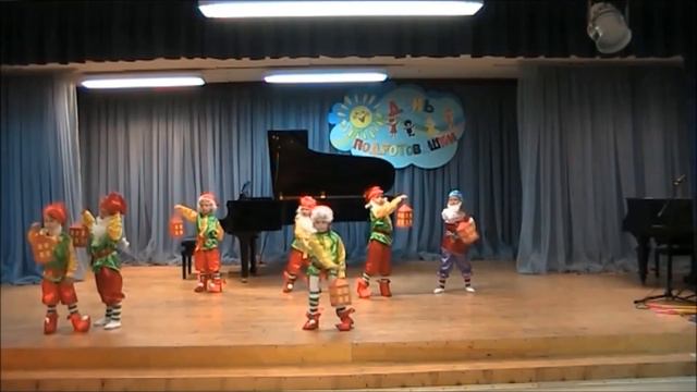 "День подготовишки - 2016" в Агалатовской школе искусств смотреть онлайн
