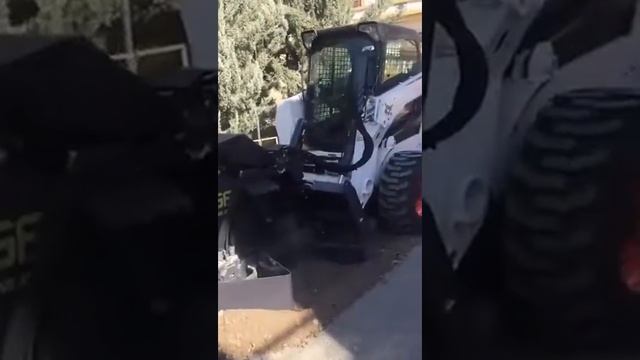WE450F Фреза циркулярная дисковая GFGORDINI траншеекопатель на мини-погрузчике BOBCAT S770hf смотреть онлайн
