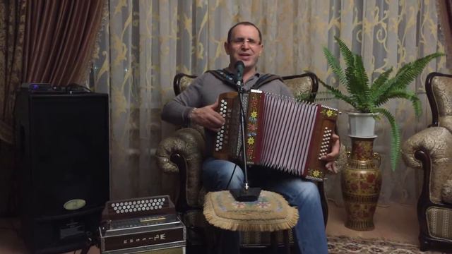 ПЛАТЬЯ смотреть онлайн