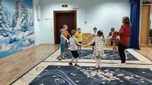 Шаг вперёд, шаг назад -повторялочка, ускорялочка