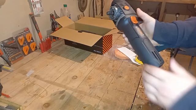 Обзор и тестирование на полировальную машинку Dnipro-M PM-125CS смотреть онлайн