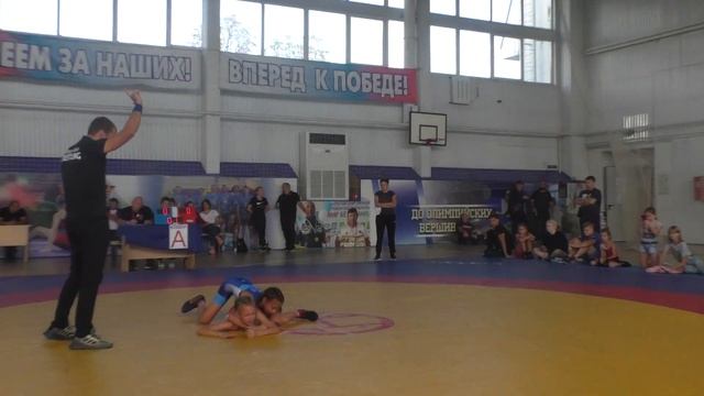 Ремезова Александра (Гулькевичи) - Поздняк Валерия (Гулькевичи) смотреть онлайн