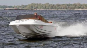 Катер-тримаран «Буря 5S» Mercury 90 л.с.