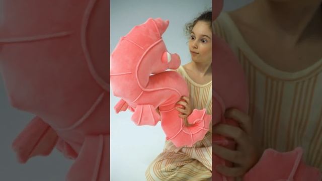 Мягкая игрушка-подушка Морской Конёк Глория 53 см с кармашком для рук, Ocean Collection, OT5006/53 смотреть онлайн