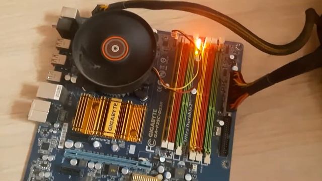 материнская плата со слотами памяти ddr2 и ddr3 одновременно ga-p35c-ds3r смотреть онлайн
