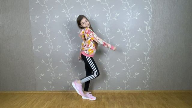 Adidas TRY ON HAUL Adidas Sandra Krutishka / Примерка спортивной одежды Адидас Сандра Крутишка смотреть онлайн
