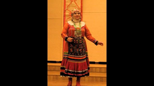 Онлайн презентация старинных чувашских костюмов смотреть онлайн