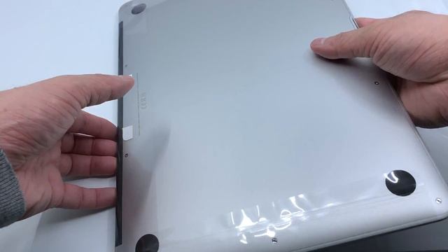 MacBook Air (13-inch, 2017) ? Unboxing смотреть онлайн