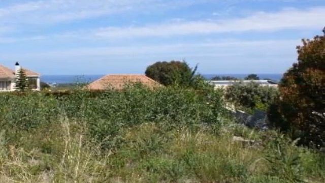 Vacant Land For Sale in Chanteclair, Hermanus, South Africa for ZAR R 650 000 смотреть онлайн