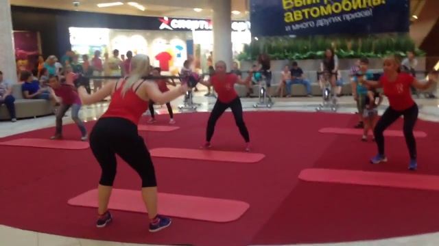 SUPERSCULPT В ТРЦ "АУРА" от фитнес-клуба "VIPsport" смотреть онлайн