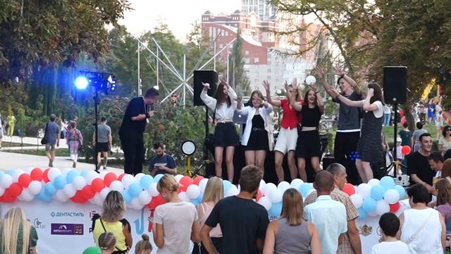 День города Рязань на подбелке. Кадры архив. орг. Гавердовский Д. смотреть онлайн