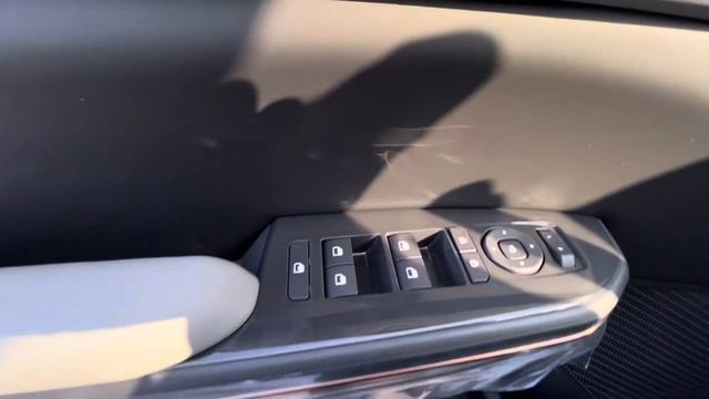 KIA EV5 530LAND смотреть онлайн