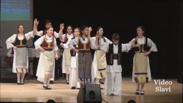 SKUD Vuk S. Karadzic Schönenwerd Deciji Ansambl- Igre i pesme iz Banata - 15 Godina Koncert смотреть онлайн
