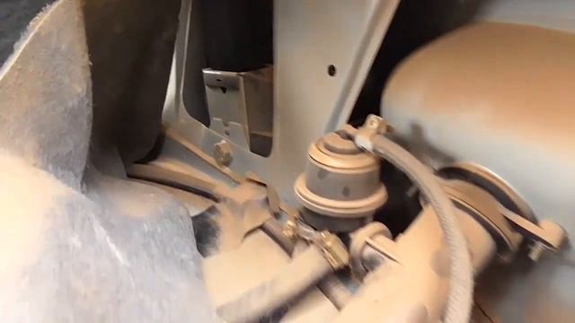 Замена заднего ремня безопасности 2123, заедает ремень смотреть онлайн