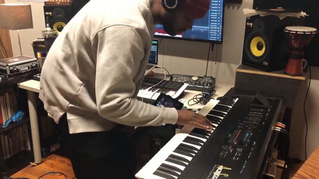 Cysion - Cookin at the Crib ASR-10 sampling iOS synths #music #loveandhiphop смотреть онлайн