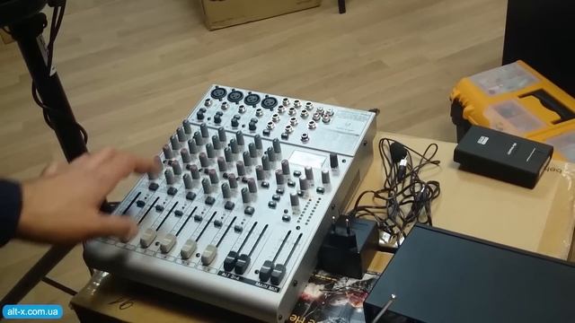 Видеоурок: Работа с акустическими системами и пультом Behringer для небольших ивентов. смотреть онлайн