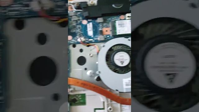 Toshiba Satellite E45-B4200 cmos reset jumpers. Bios reset смотреть онлайн