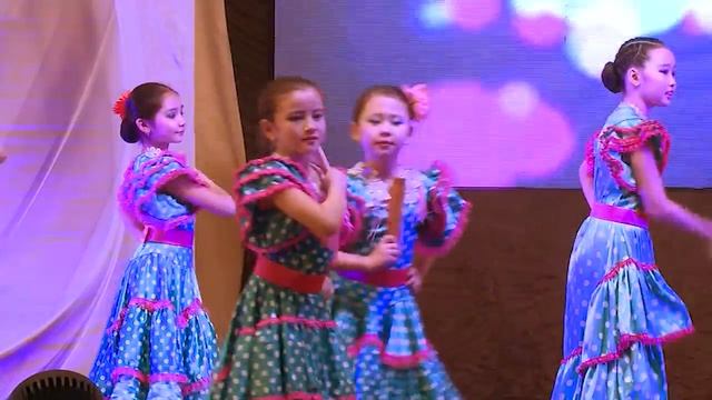 "Kerbez Gulder" - "Испанский танец" смотреть онлайн