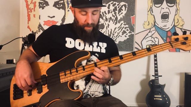 Bass Solo Classical Lesson: Triad Shapes For Speed смотреть онлайн