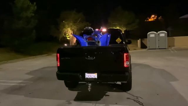 My Ford F150 on 35s & Yamaha Raptor 350 on back of bed смотреть онлайн
