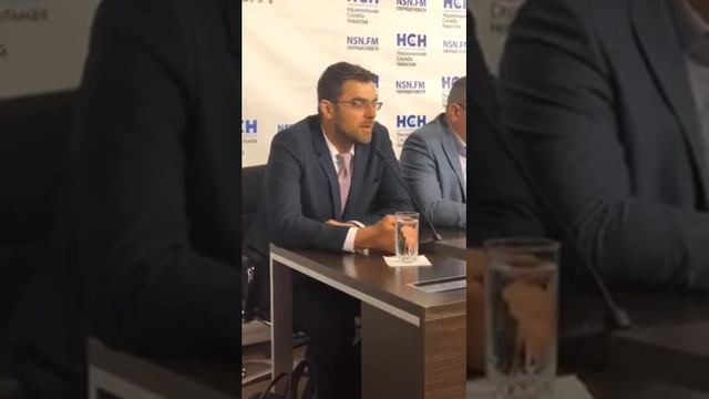 Сергей Зверев на пресс-конференции "Сибирь в огне" смотреть онлайн